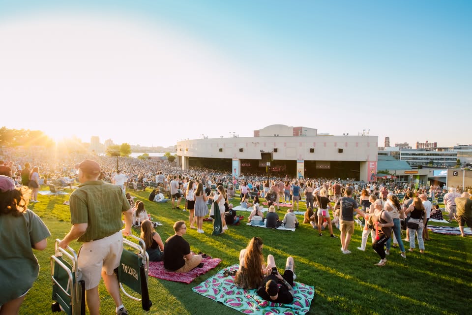 Southern Hospitality Tour: The Black Crowes and Whiskey Myers